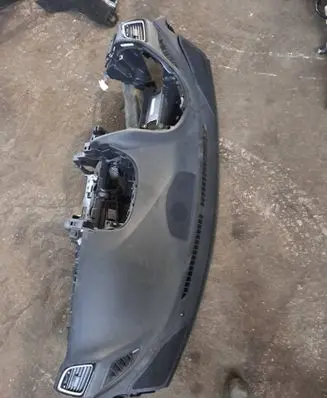 Mazda 3 III Dashboard BJS760350