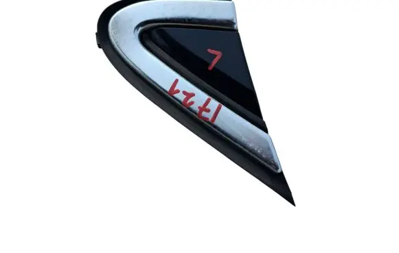 Volvo V40 Fender trim (molding) 31349230 31391033 31391081