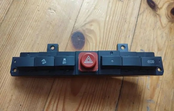 Opel Antara Hazard light switch 20898136 8136U