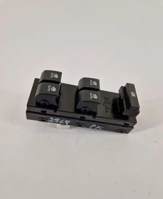 KIA Ceed Electric window control switch 95701H120