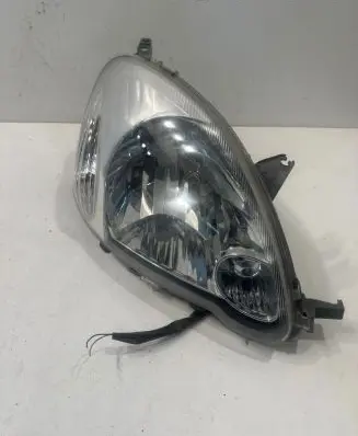 Toyota Yaris Headlight/headlamp 89007613 811100D08000 12502A011A