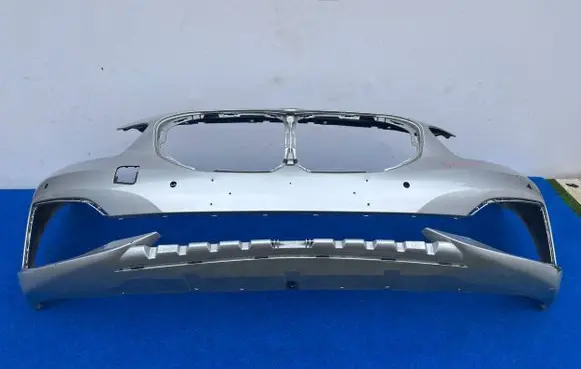 BMW 1 F40 Front bumper 7459708