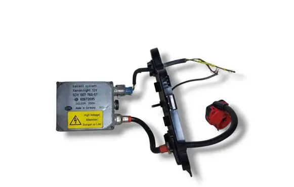 Lancia Thesis Xenon control unit/module 5DV00776057 D2SD2R 60672695