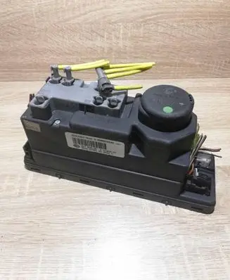 Mercedes-Benz C W202 Central locking vacuum pump 2088000548 00782805
