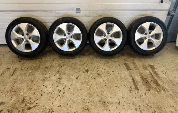 KIA Carens III R16 alloy rim 52910A4100