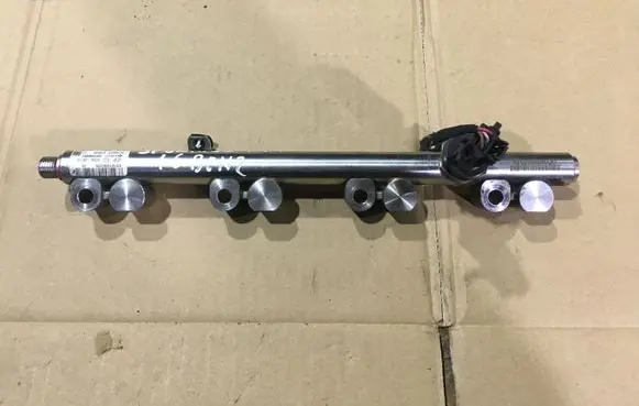 KIA Sportage Fuel distributor 353502B100