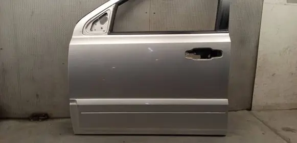 KIA Sorento Front door 