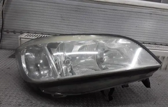 Opel Zafira A Headlight/headlamp 89100055