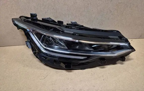 Volkswagen Golf VIII Headlight/headlamp 5H1941006A