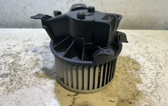 Fiat Fiorino Heater fan/blower 18173010