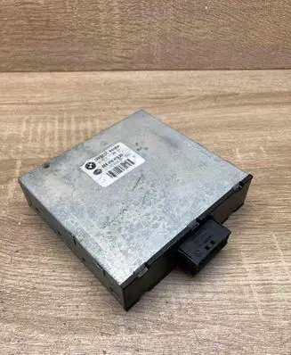 BMW 3 E90 E91 Voltage converter inverter 912708801 8ES00947920