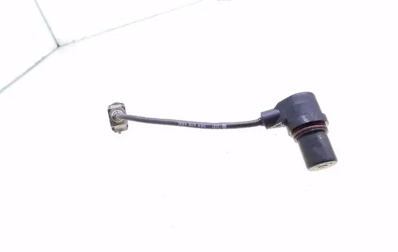 Volkswagen Golf IV Crankshaft position sensor 06A906433L