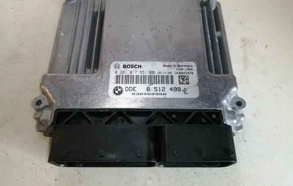 BMW 1 E81 E87 Engine control unit/module 8512499 0281017551