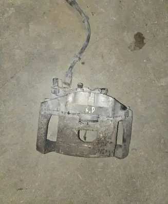 Audi A6 S6 C6 4F Front brake caliper