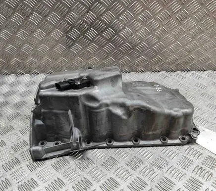 BMW 3 F30 F35 F31 Oil sump 7636296 7812360