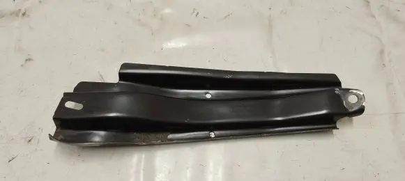 Audi Q5 SQ5 Radiator support slam panel bracket 80a805527