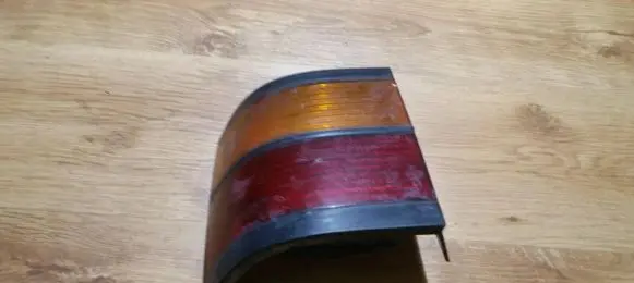 Volkswagen PASSAT B3 Rear/tail lights 333945257