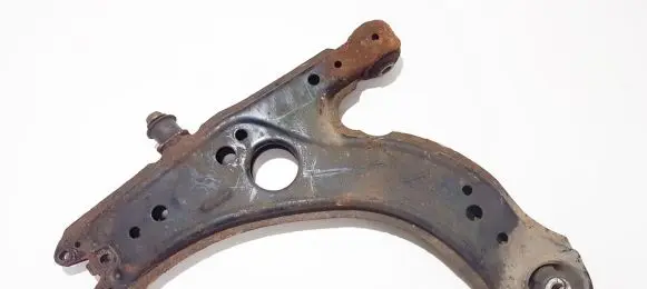 Front lower control arm/wishbone