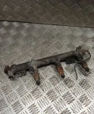 Fuel main line pipe