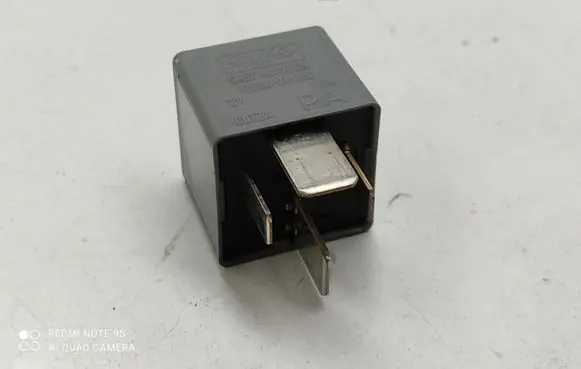 Land Rover Discovery 3 - LR3 Other relay 5M5T14B192