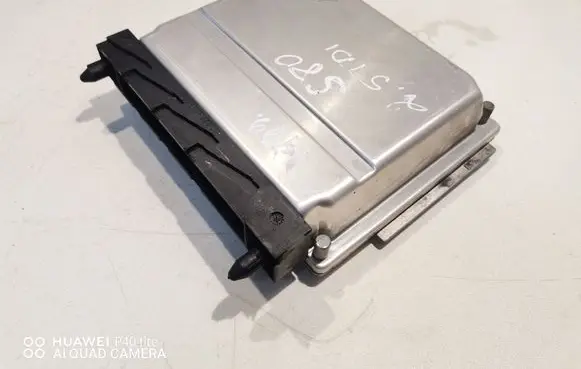Volvo S80 Engine control unit/module 0281001776 28SA4018