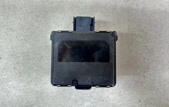 Land Rover Range Rover Evoque L551 Distronic sensor radar M8D2-9G768-AG M8D29G768AG
