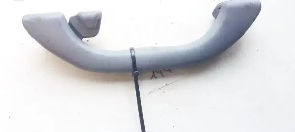 Audi A4 S4 B5 8D Rear interior roof grab handle 8d0857607g