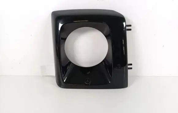 Under headlight/headlamp trim