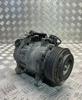 BMW 5 F10 F11 Air conditioning (A/C) compressor (pump) 7SBU17A