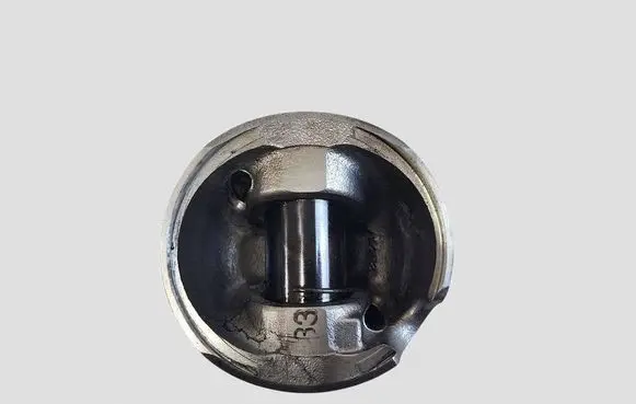 Audi A4 S4 B8 8K Piston 0000