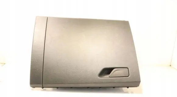 Skoda Scala Glove box