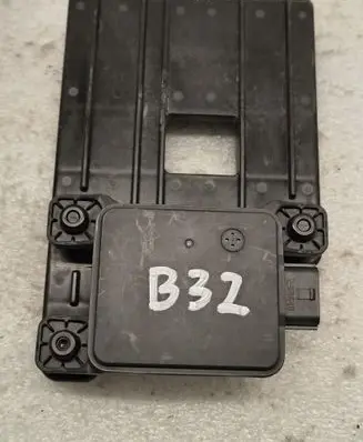 Hyundai Ioniq 5 Distronic sensor radar 99110-GI500 AS100A7810