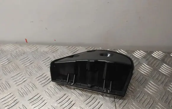 Mercedes-Benz X-class W470 Headlight/headlamp mounting bracket