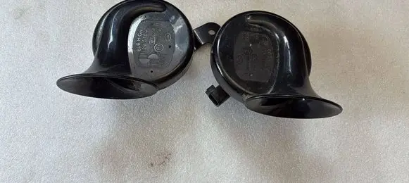 Tesla Model Y Horn signal 0020046