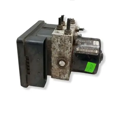 Volkswagen Golf V ABS Pump 1K0907379K 1K0614517H 10096003483