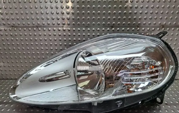 Fiat Grande Punto Headlight/headlamp S26338616 51840995