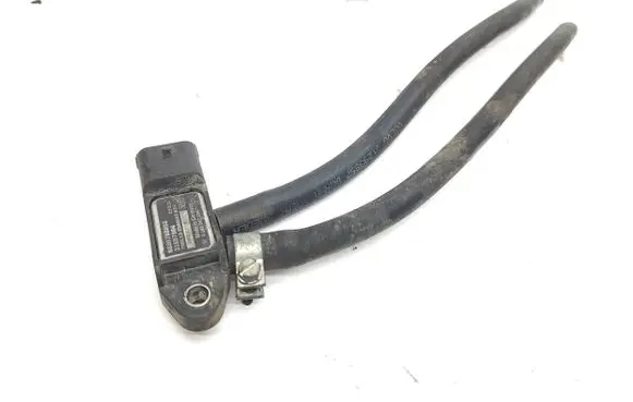 Volvo S90, V90 Exhaust gas pressure sensor 8888788850 31697984 0281007504