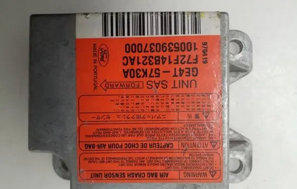 Mazda 626 Airbag control unit/module GE4T57K30A