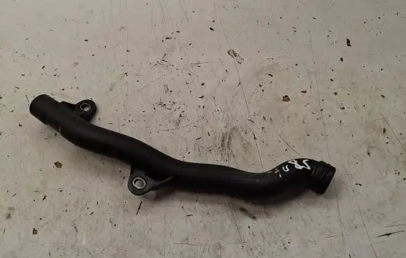 Toyota Avensis T270 Engine coolant pipe/hose 162780R010