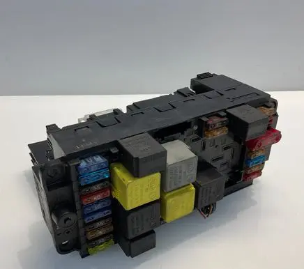 Mercedes-Benz C W203 Fuse module 0025459301 5DK00797320 0000102515072116