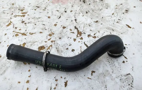 Iveco Daily 35 - 40.10 Intercooler hose/pipe 504300628