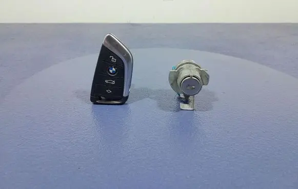 BMW 2 F45 Ignition lock 5A40697