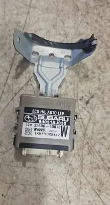 Subaru Legacy Light module LCM 84051AJ030 3560060078 1XKFY025147