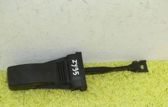 Audi A4 S4 B9 Rear door check strap stopper 8W0839249 8W0839267