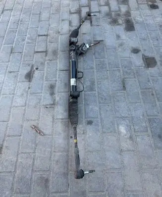 Opel Astra J Steering rack 13330663
