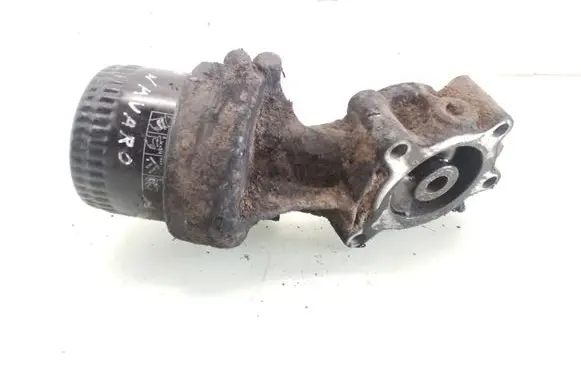 Nissan Navara D40 Oil filter mounting bracket