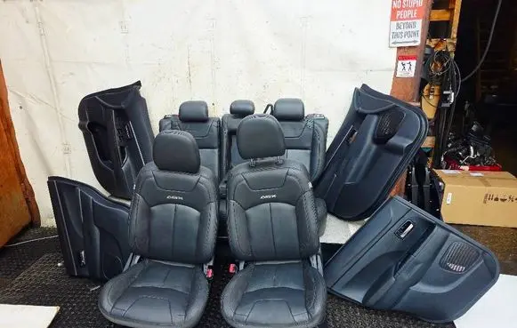 Mitsubishi ASX Seat set 