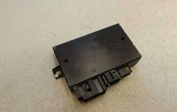 Skoda Octavia Mk3 (5E) Tow bar trailer control unit/module 5Q0907383L 8C001005