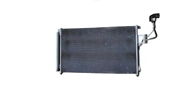 Hyundai Santa Fe A/C cooling radiator (condenser)