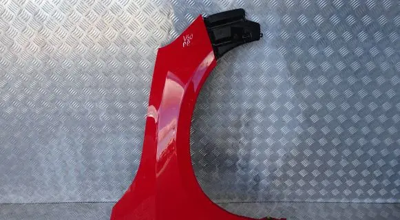 Volvo V60 Fender